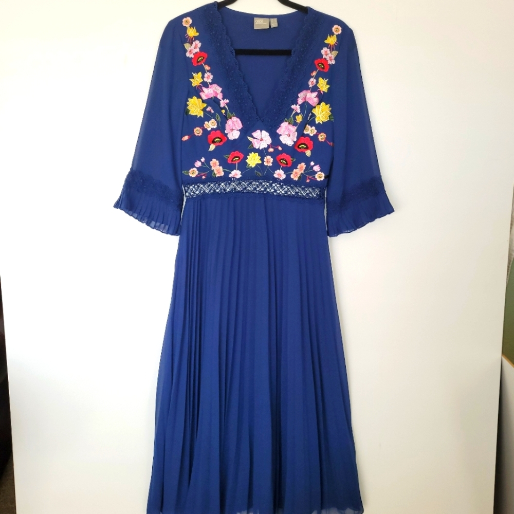 ASOS Floral Embroidery Blue Dress Size M Maxi Lace Pleated Boho Fairycore